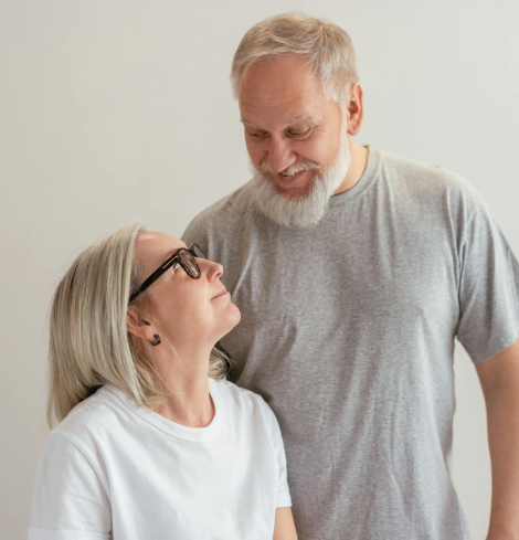 Free age difference calculator showing the age gap between two people in years, months and days