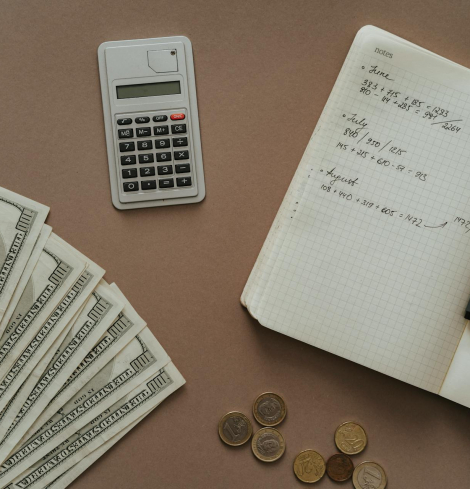 Free net worth calculator showing assets minus liabilities and total net worth