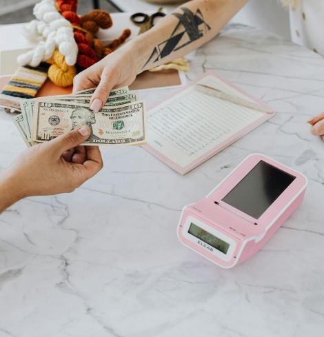 Free salary calculator converting hourly to salary across all pay frequencies